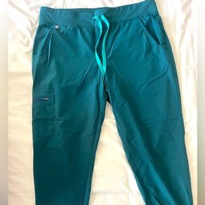 women's Caribbean Blue FIONLITE™ Zamora - Petite Jogger Scrub Pants - L - Petite